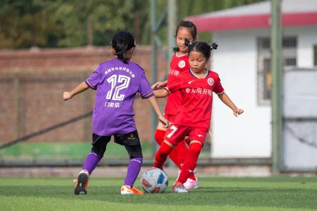 女篮世界杯：中国队险胜波多黎各晋级四强
